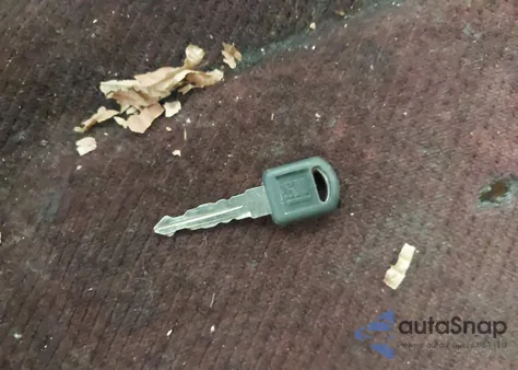 1996 Chevrolet Gmt-400 C1500 z USA, uszkodzony, nr VIN 1GCEC14R9TZ214898